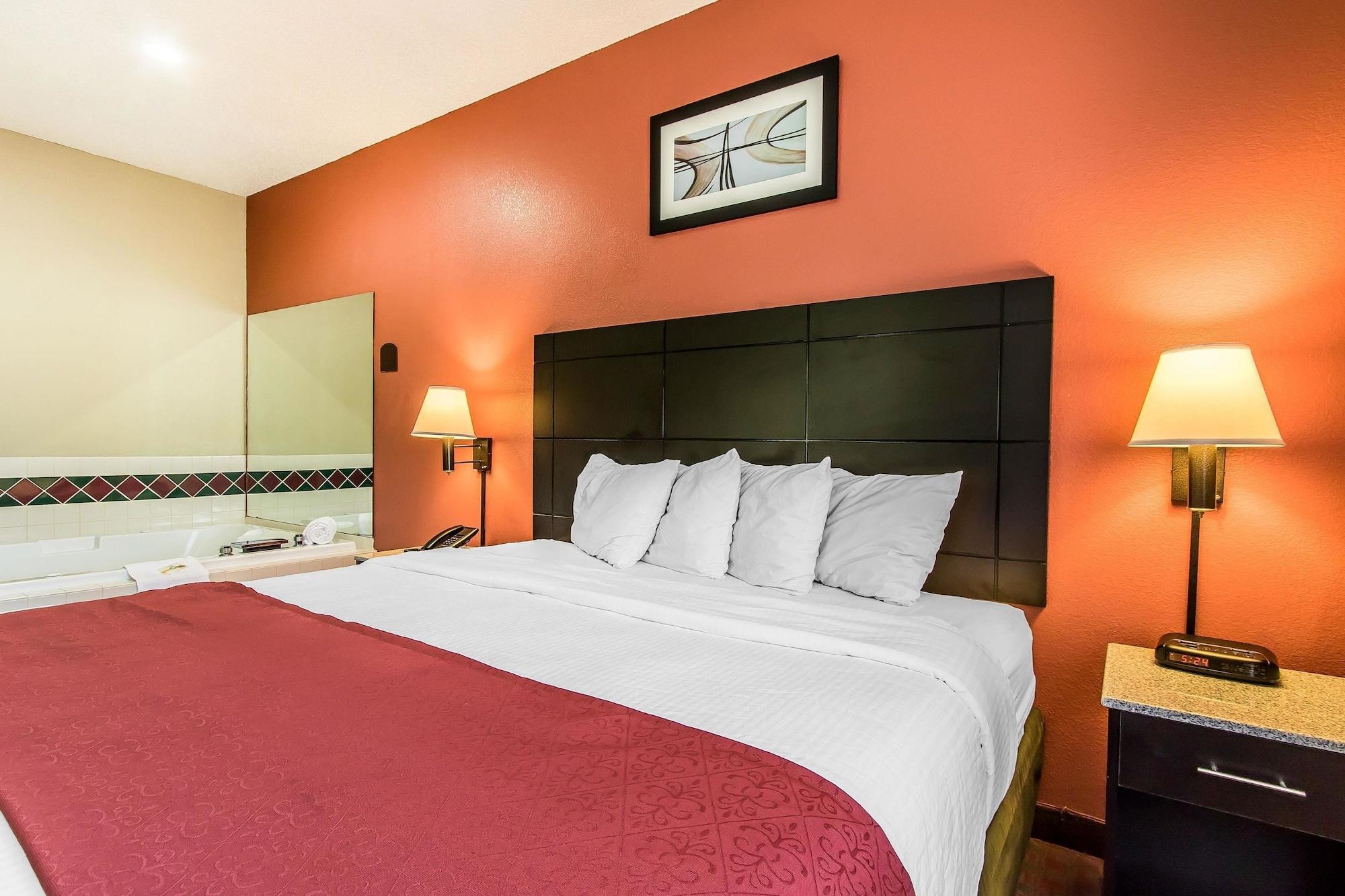Quality Inn & Suites La Vergne Exteriör bild