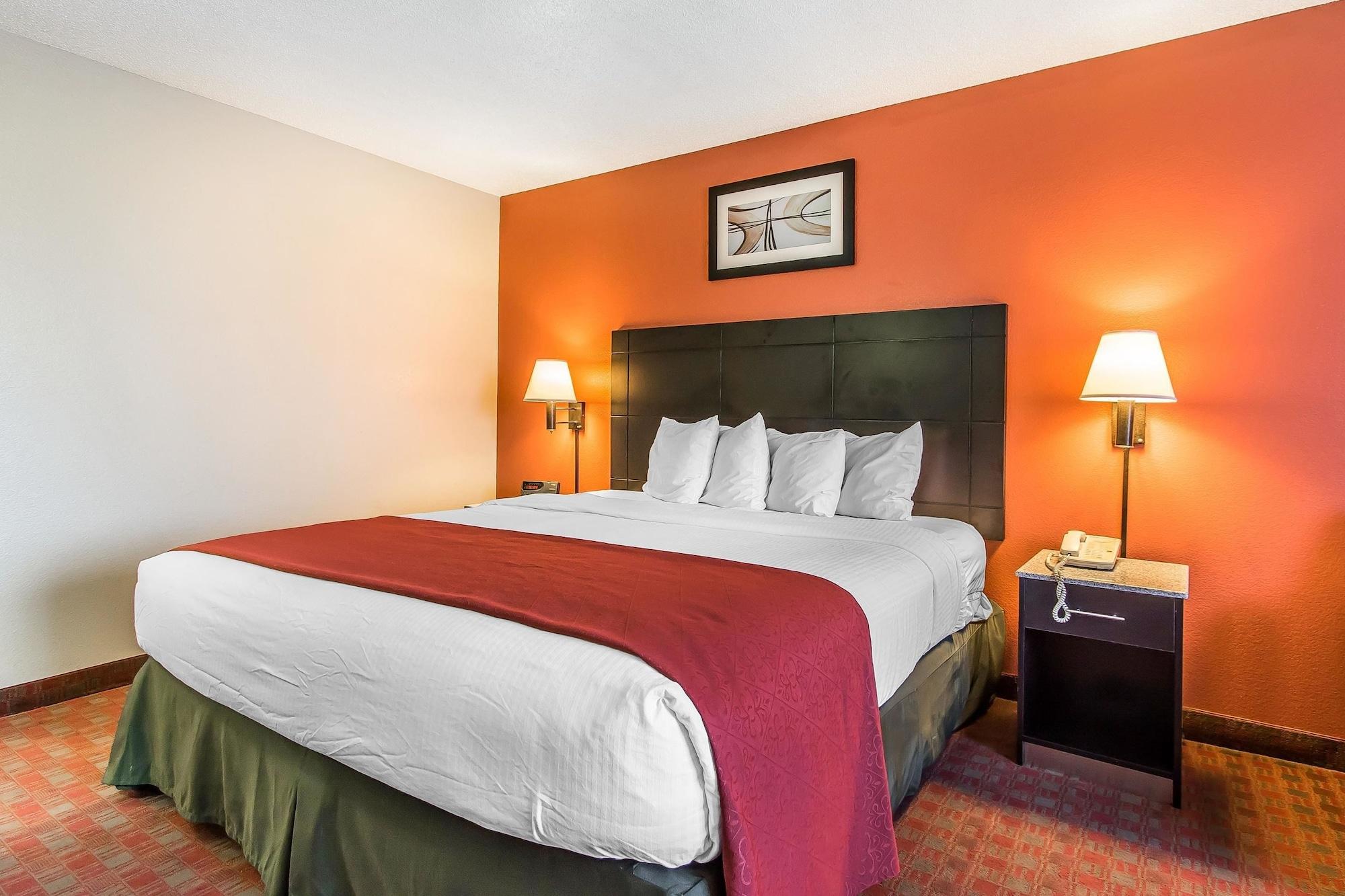 Quality Inn & Suites La Vergne Exteriör bild
